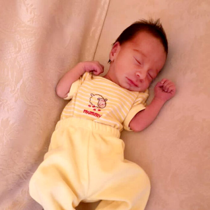 tuve-a-mi-bebe-a-los-49-anios-con-ovulos-donados-bebe-fiv-ovodonacion